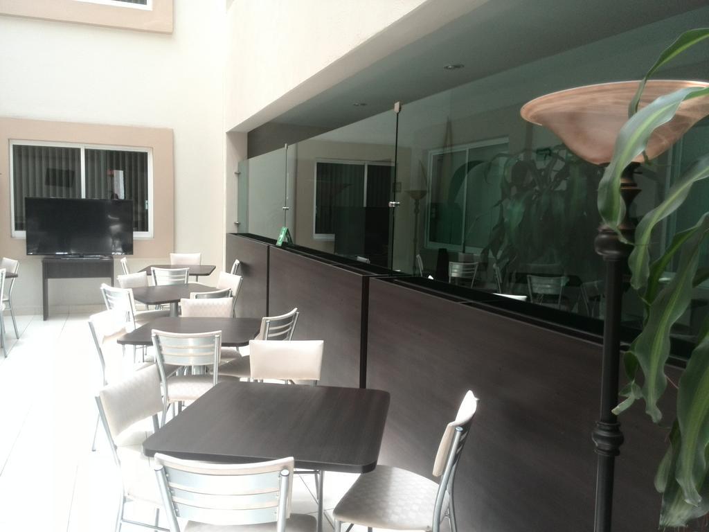 Hotel Casa De Los Dulces S Express Morelia Eksteriør billede